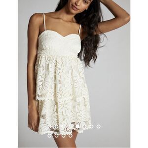 Anthropologie Maeve Strapless Floral Lace Tiered Lined Mini Dress Cream Ivory‎ S